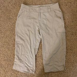 Columbia Omni Shield Capri Size 6
